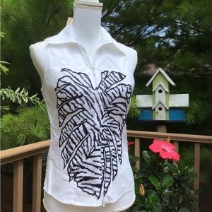 Samuel Dong Embroidered Appliqué Blouse